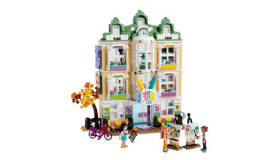 LEGO® Friends Emma’s Art School