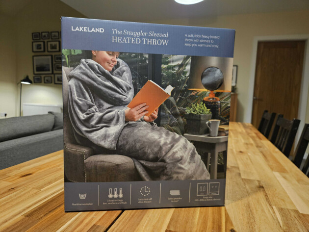 Lakeland The Snuggler Heated Throw