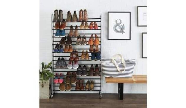Amazon Basics shoe rack