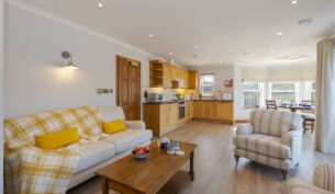 Beachcombers Apartments, Newquay