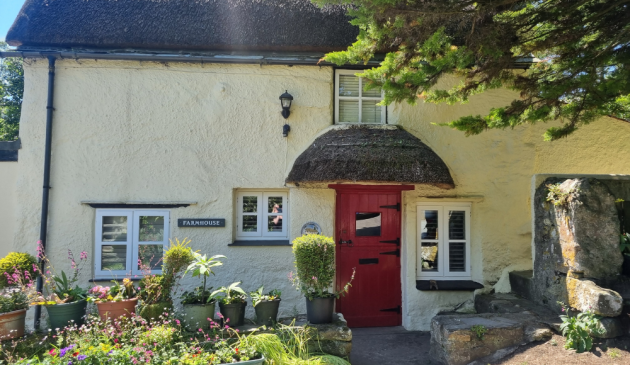 Bosinver grade II listed farm cottage