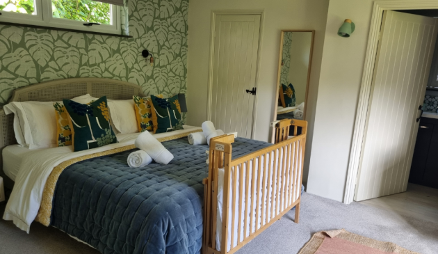Pentree cottage master bedroom