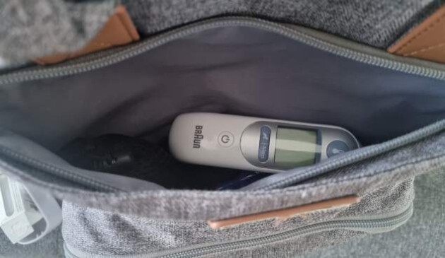 Braun ThermoScan 7 in changing bag