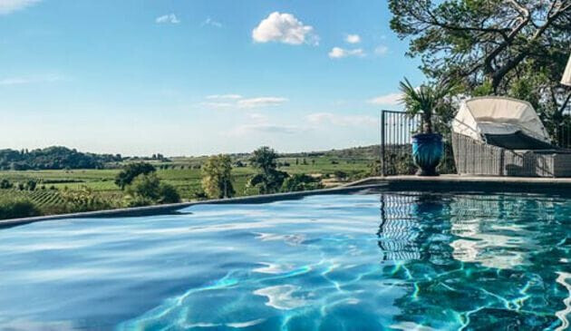 Chateau St Pierre infinity pool