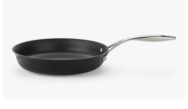 Circulon frying pan