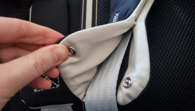 Cybex Sirona shoulder pads with poppers