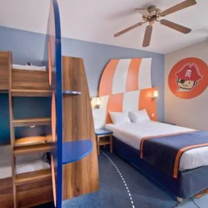 Explorers Hotel Marne-la-Vallée room