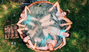 Feather Down Farms hot tub, Billingsmoor Farm