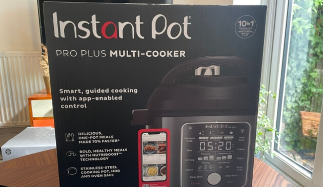 Instant Pot Pro Plus Multi-Cooker packaging