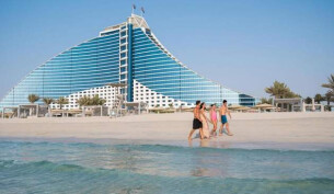 jumeirah beach hotel