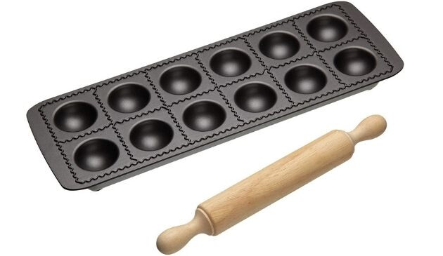 KitchenCraft World of Flavours Filled Ravioli Roller
