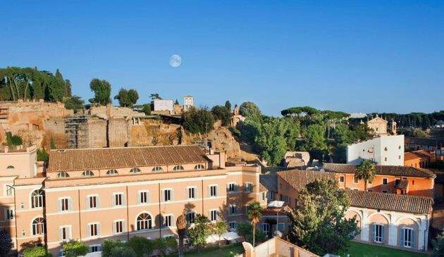 Kolbe Hotel and surrounding Rome