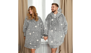 Kuddly Star Blanket Hoodie
