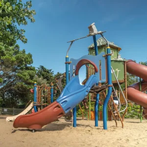 Les Ecureuils Eurocamp playground