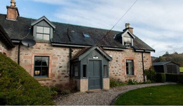 Lochness Cottage Collection, Dochgarroch Lock, Inverness