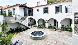 Pestana Fisherman Village