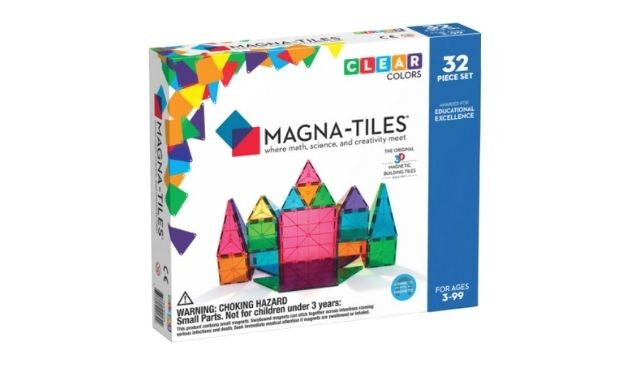Magna-Tiles set