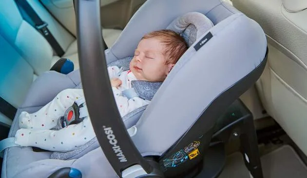 Maxi Cosi Rock main