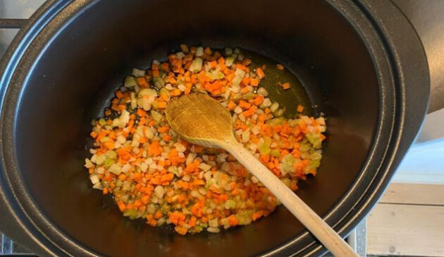Cooking in Morphy Richards slow cooker