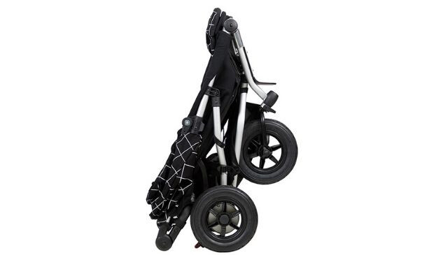 Mountain buggy duet folded