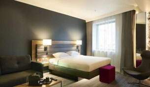 Moxy York