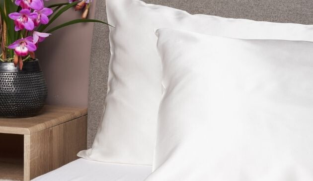 Thomas and Guy Mulberry silk pillowcase