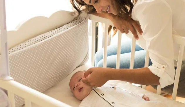 Newborn cribs