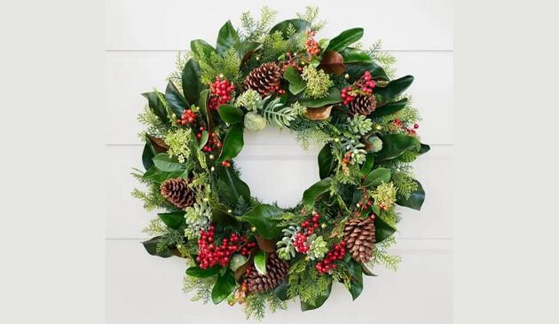 Magnolia foliage wreath