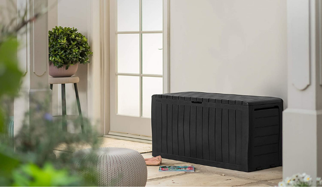 Outdoor toy storage