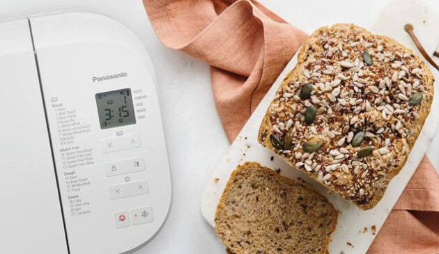 Panasonic SD-B2510 Automatic Breadmaker, with Gluten Free Programme - White
