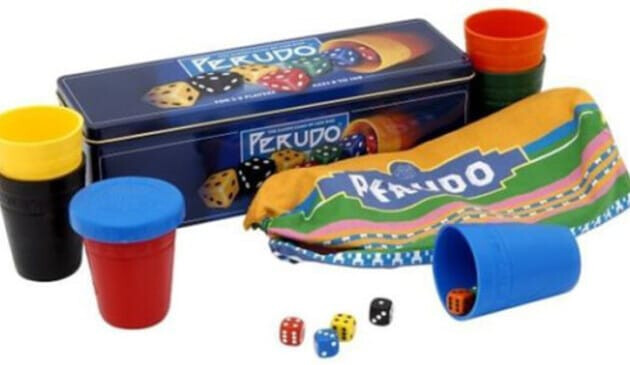 Perudo game set
