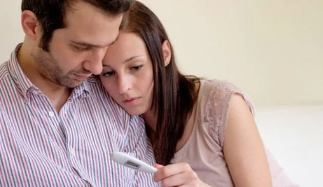 Pregnant couple