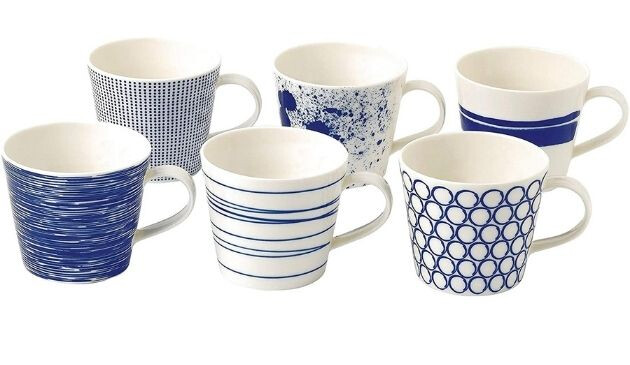 Royal Doulton mug set