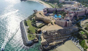 Shangri La Al Husn