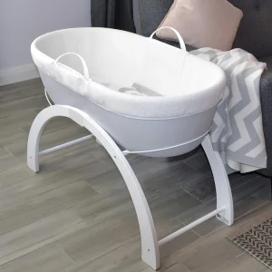 Shnuggle Dreami Moses Basket and Stand