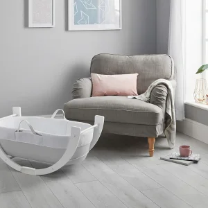 Shnuggle Dreami Moses Basket and Stand