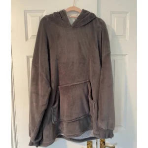 Sienna Hoodie Blanket
