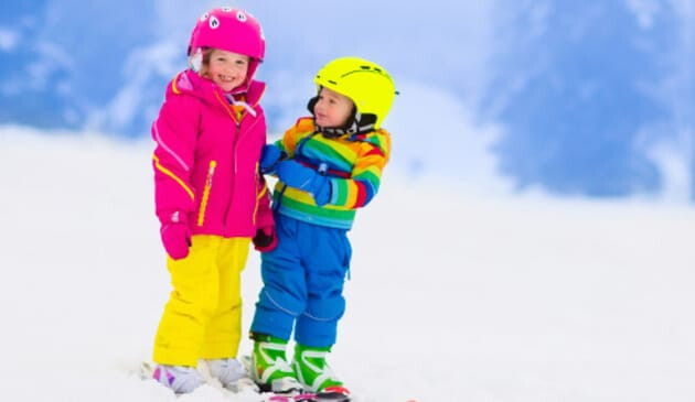 Children skiing