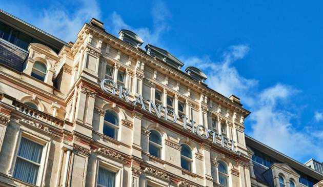 A picture of the Grand Hotel from outside.