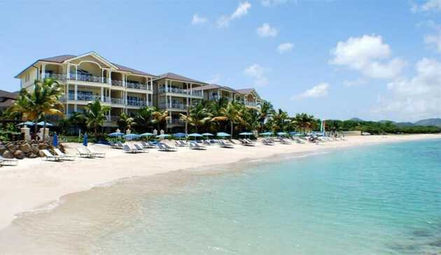 The Landings' exterior overlooking the beach