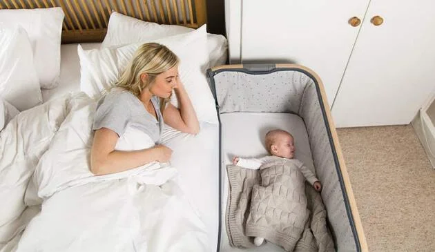Tutti Bambini Cozee bedside crib