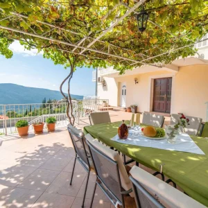 Villa Vrelo terrace