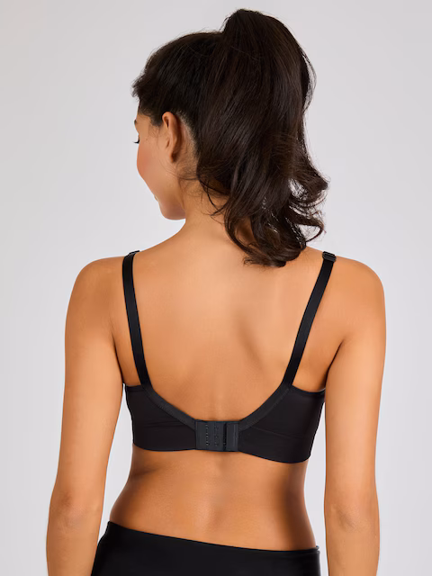 Emma-Jane Padded Seamless Maternity & Nursing Bra stock image of woman wearing bra from behind